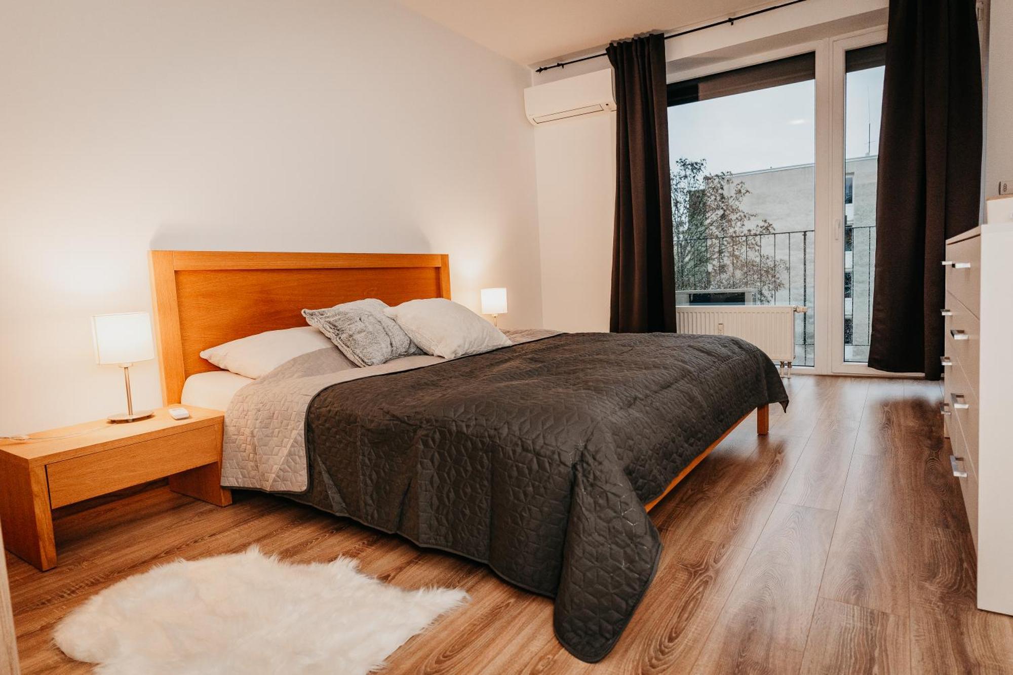 Old Town City Center Apartment 2 - Private Parking Included Košice Exterior foto